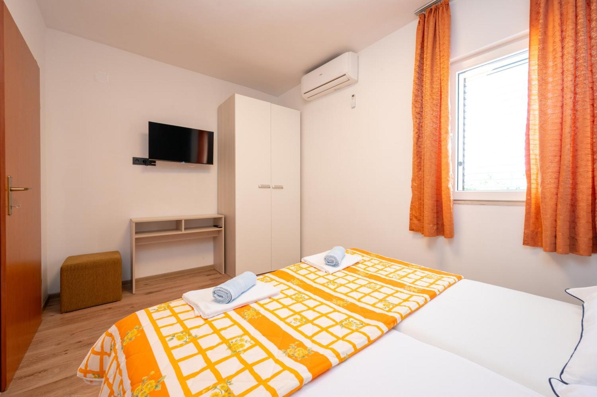 Apartments Zdravko Trogir Exterior foto